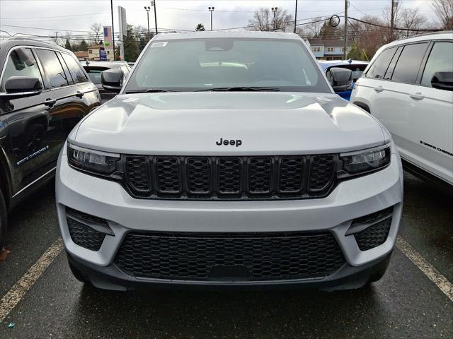 new 2025 Jeep Grand Cherokee car, priced at $45,274