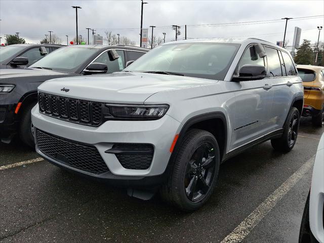 new 2025 Jeep Grand Cherokee car, priced at $45,274