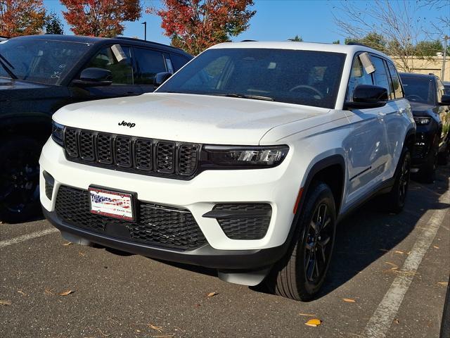 new 2024 Jeep Grand Cherokee car, priced at $44,534