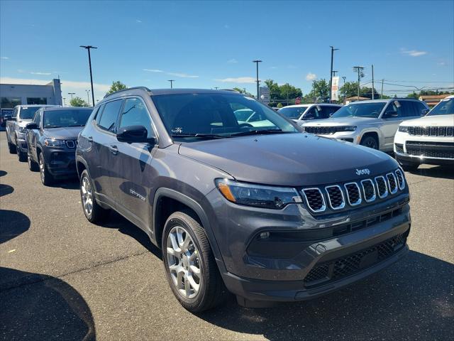 new 2024 Jeep Compass car, priced at $38,109