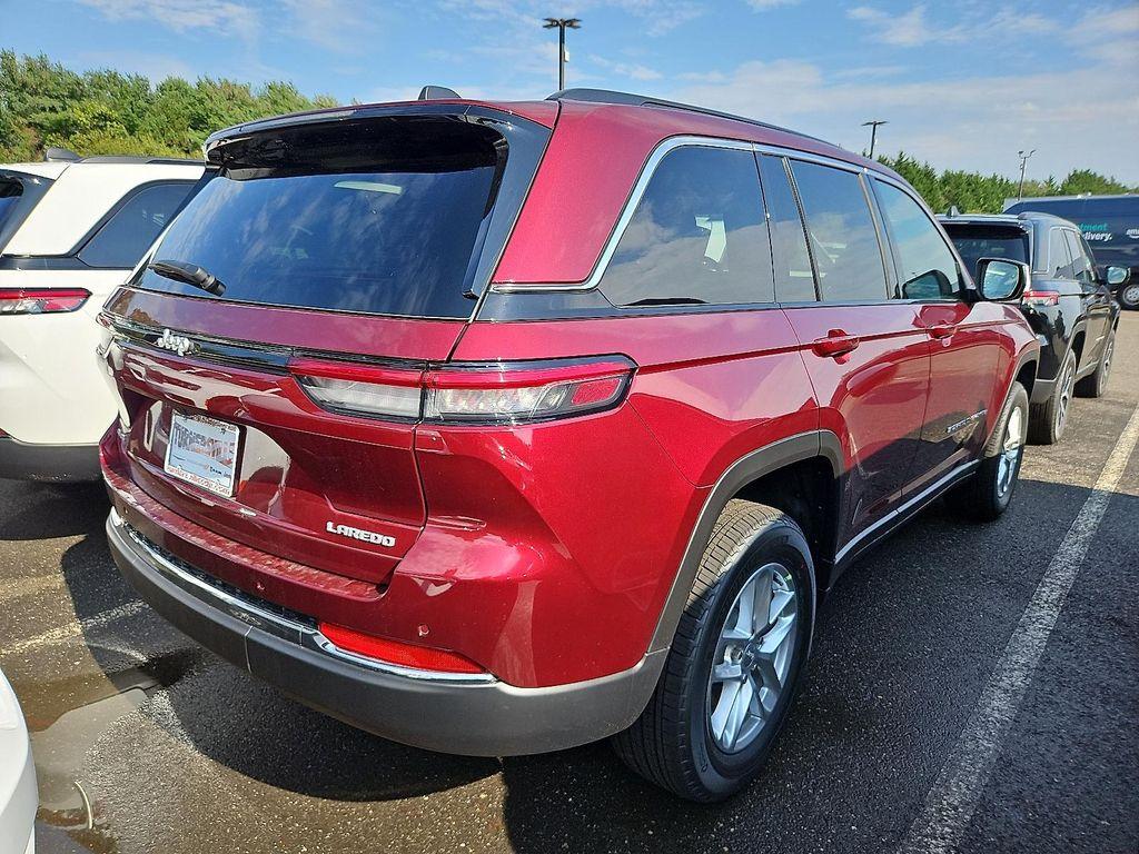 new 2025 Jeep Grand Cherokee car, priced at $41,519