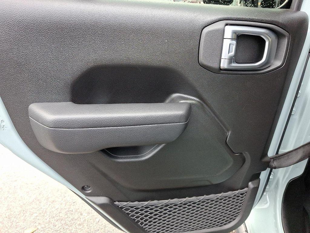 used 2024 Jeep Wrangler 4xe car, priced at $37,598