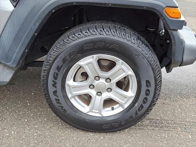 used 2018 Jeep Wrangler Unlimited car, priced at $23,298