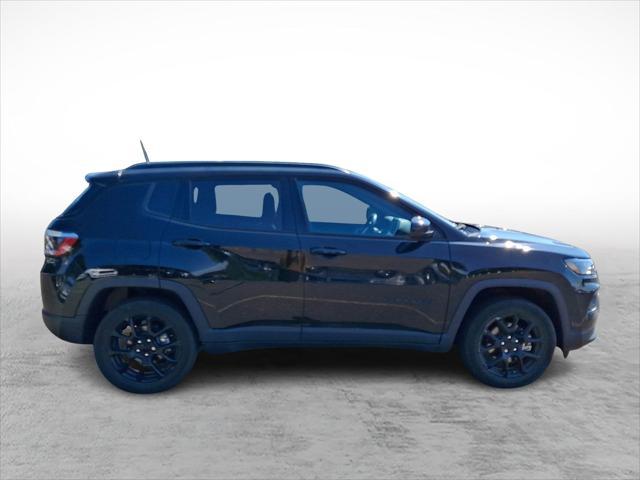 used 2022 Jeep Compass car, priced at $24,598