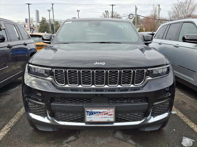 new 2024 Jeep Grand Cherokee L car, priced at $46,894