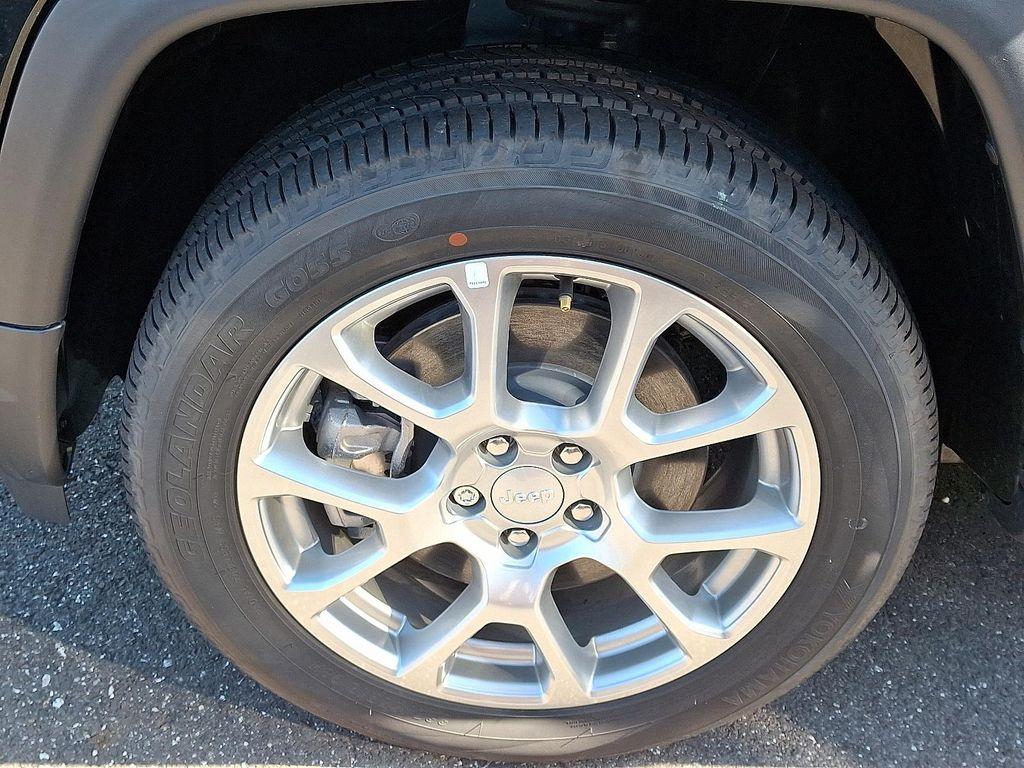 new 2024 Jeep Compass car, priced at $36,609