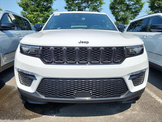 new 2024 Jeep Grand Cherokee car, priced at $50,039