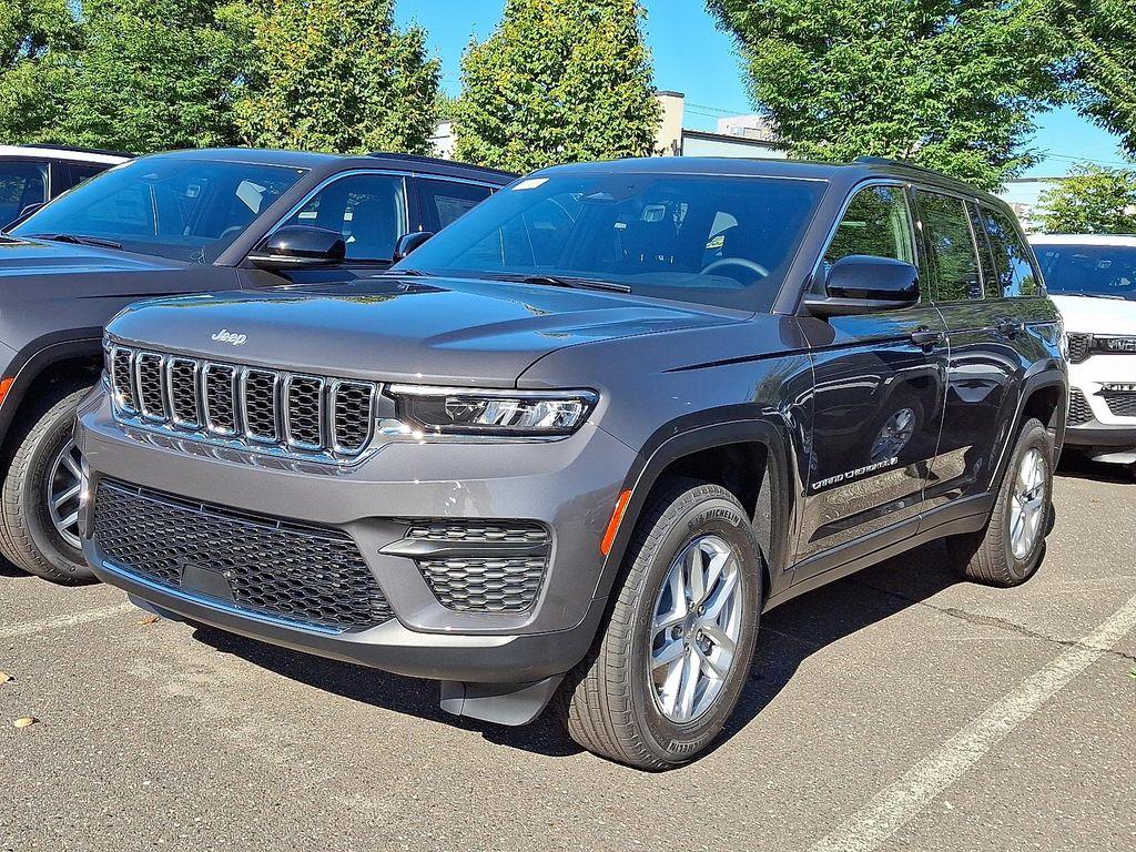 new 2025 Jeep Grand Cherokee car, priced at $41,519