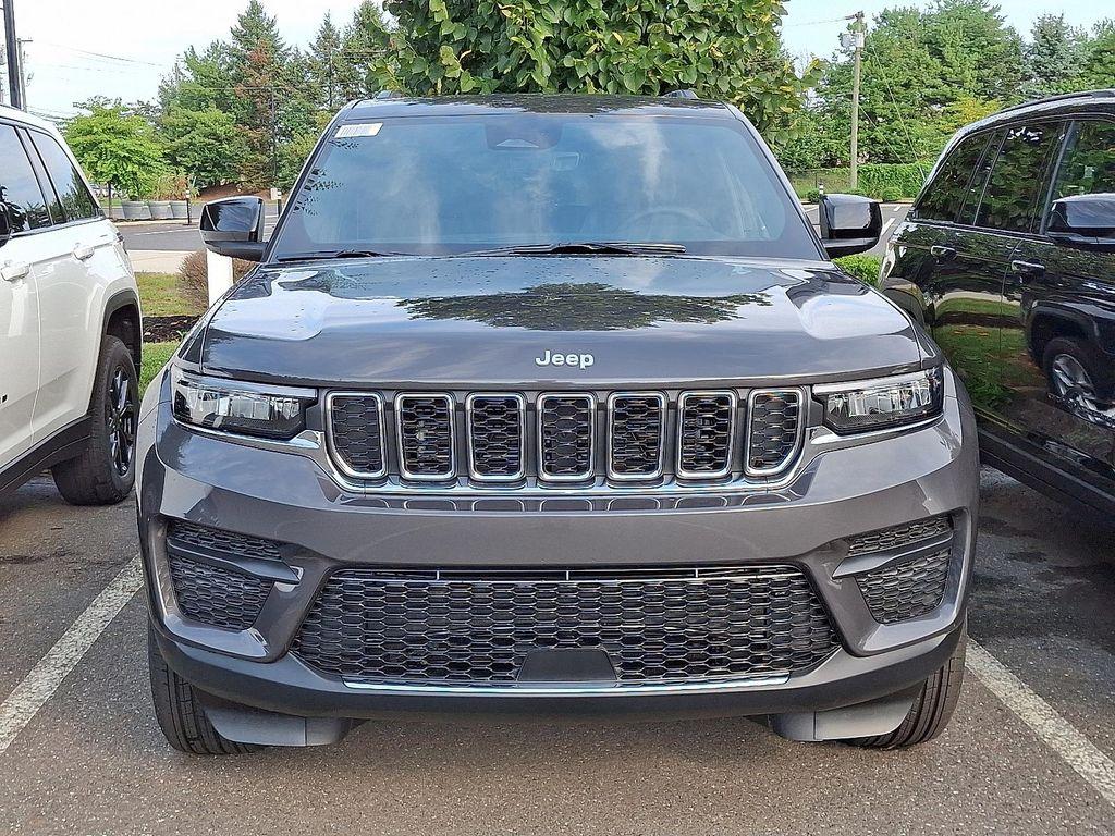 new 2025 Jeep Grand Cherokee car, priced at $39,519