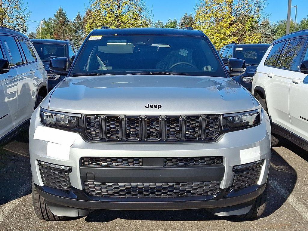 new 2025 Jeep Grand Cherokee L car, priced at $52,934