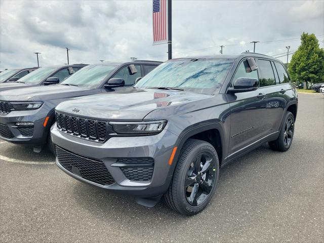 new 2024 Jeep Grand Cherokee car, priced at $47,269