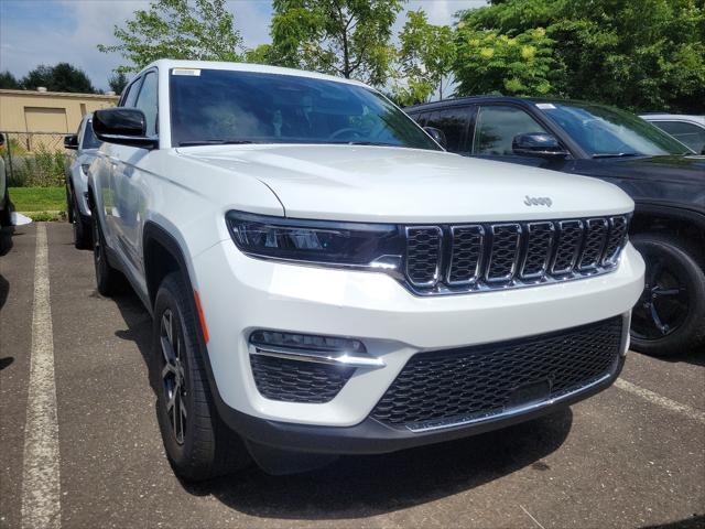 new 2024 Jeep Grand Cherokee car, priced at $47,314