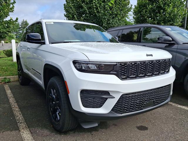 new 2025 Jeep Grand Cherokee car, priced at $42,404
