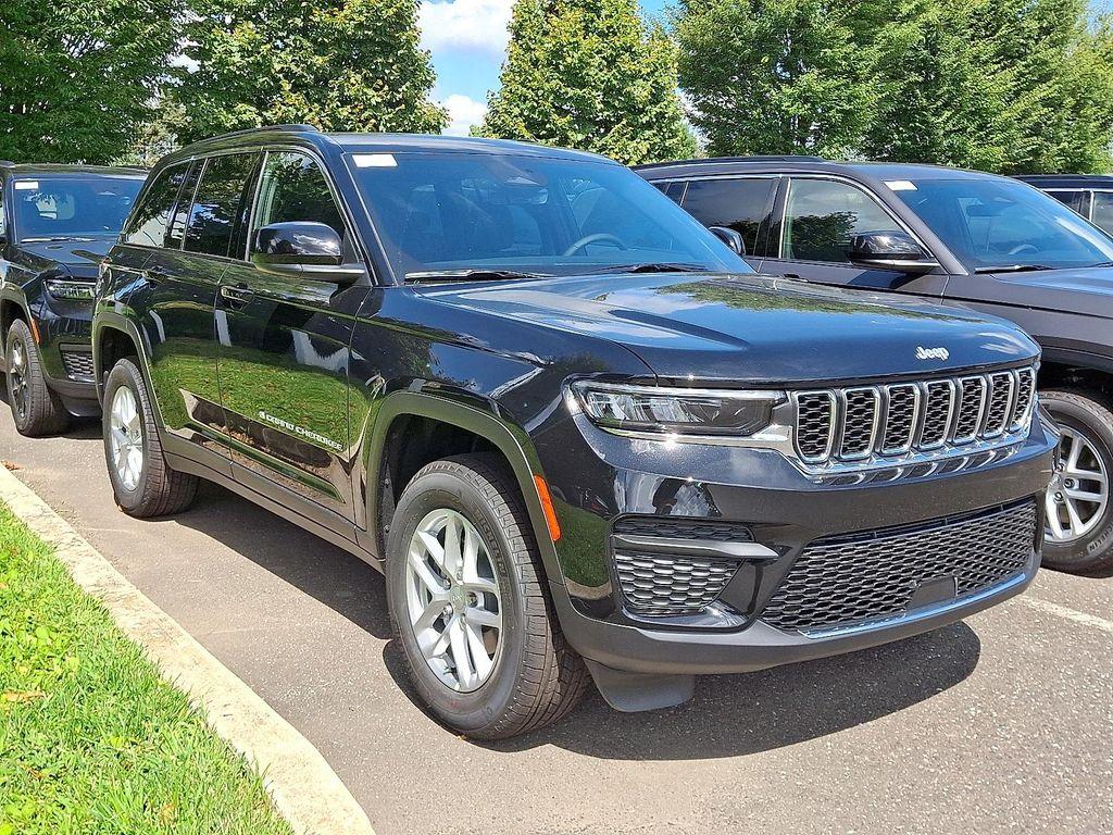 new 2025 Jeep Grand Cherokee car, priced at $41,519
