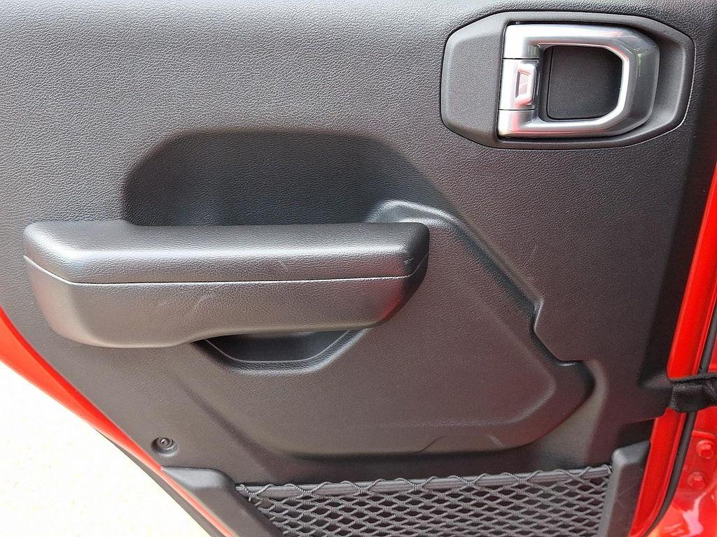 used 2021 Jeep Wrangler Unlimited car, priced at $31,598