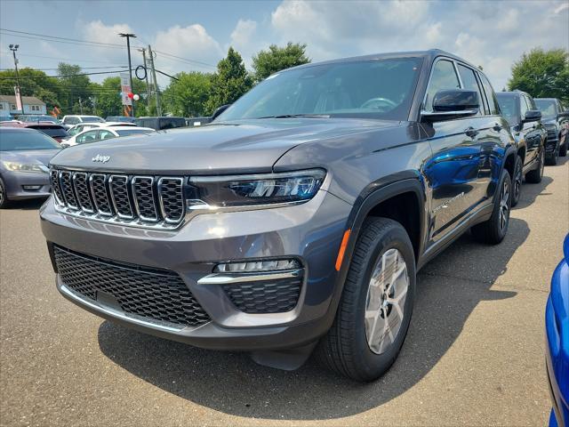 new 2024 Jeep Grand Cherokee car, priced at $47,909