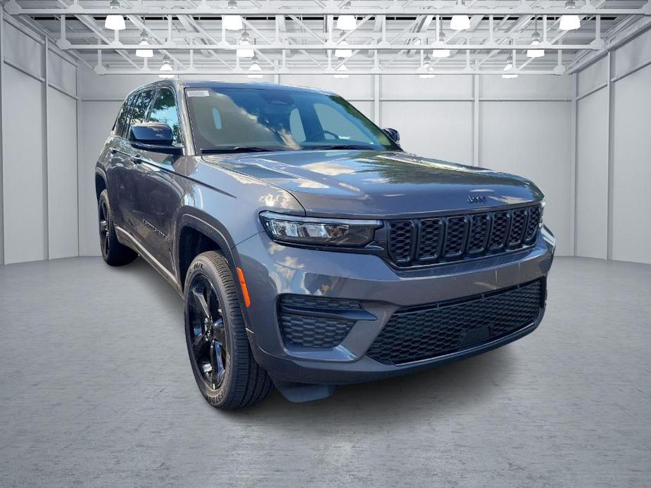 new 2024 Jeep Grand Cherokee car, priced at $47,269