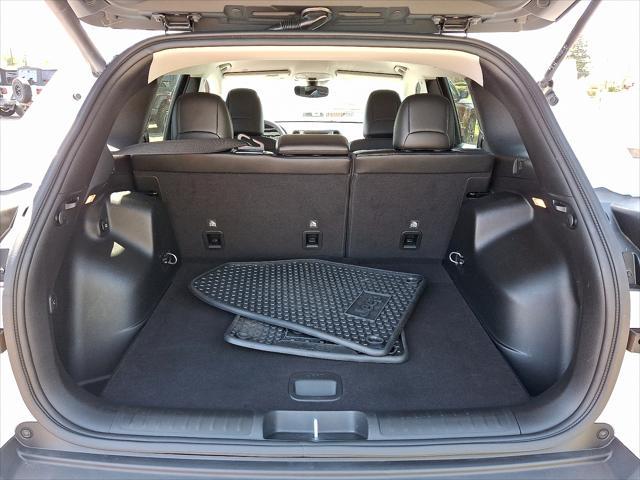 used 2022 Jeep Cherokee car, priced at $27,598