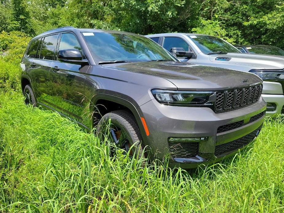 new 2024 Jeep Grand Cherokee L car, priced at $52,734