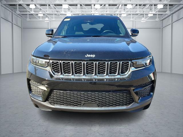 new 2024 Jeep Grand Cherokee car, priced at $41,769