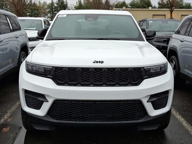 new 2025 Jeep Grand Cherokee car, priced at $44,679