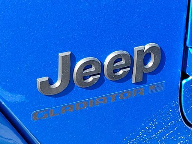 new 2024 Jeep Gladiator car, priced at $53,712