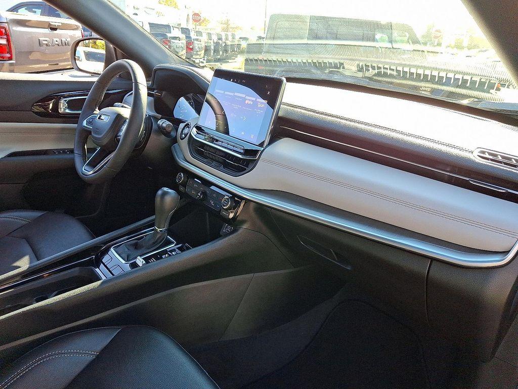 used 2025 Jeep Compass car, priced at $25,598