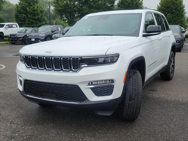 new 2024 Jeep Grand Cherokee car, priced at $47,564