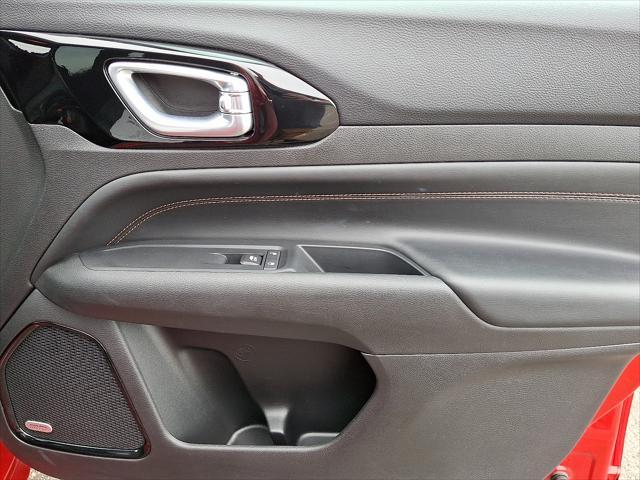 used 2022 Jeep Compass car, priced at $29,598