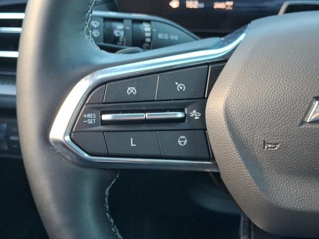 used 2024 Chevrolet Traverse car, priced at $37,299