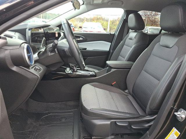 used 2024 Chevrolet Trax car, priced at $20,648