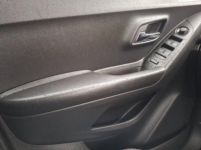 used 2022 Chevrolet Trax car, priced at $16,248