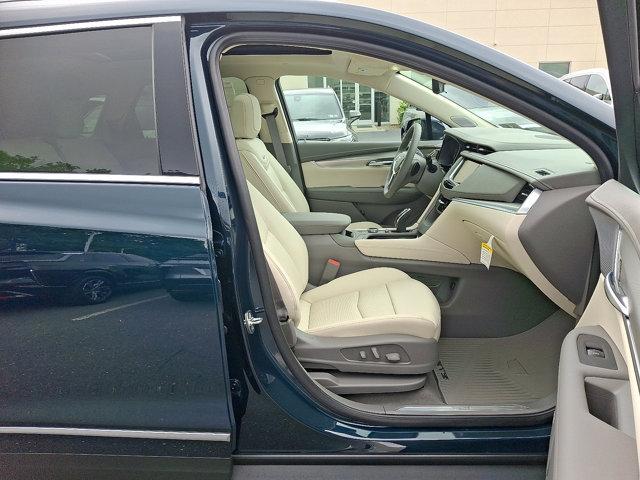 new 2025 Cadillac XT5 car, priced at $59,665