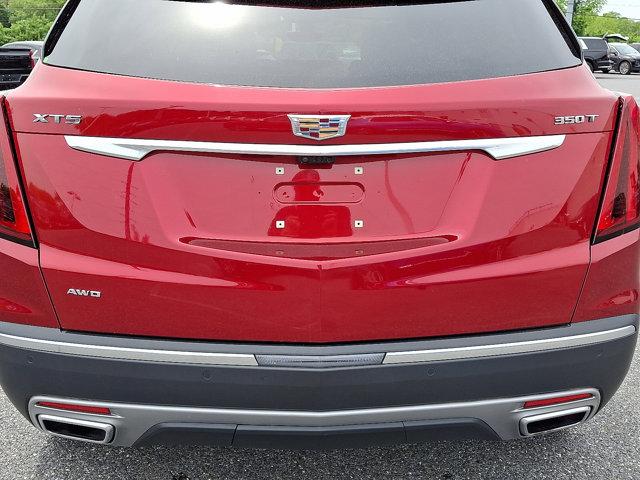 used 2022 Cadillac XT5 car, priced at $32,188