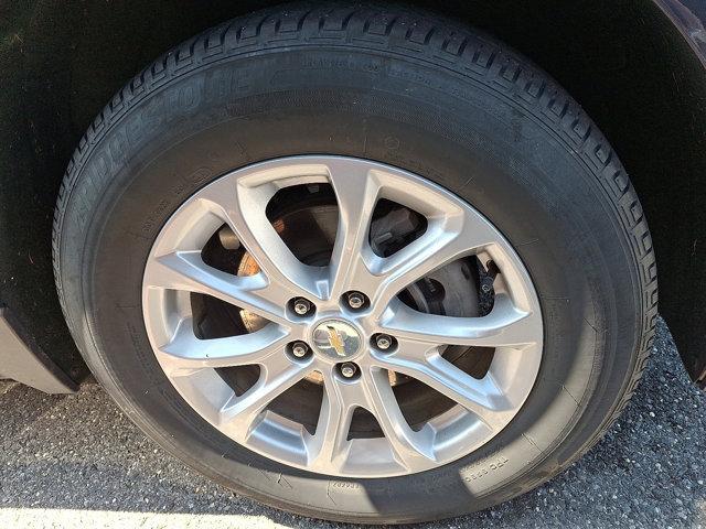used 2019 Chevrolet Equinox car, priced at $17,413