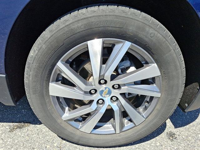 used 2022 Chevrolet Equinox car, priced at $23,030