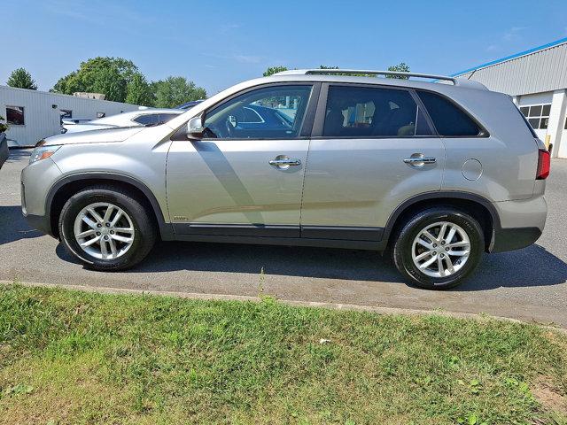 used 2015 Kia Sorento car, priced at $6,200