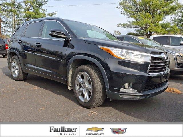 used 2015 Toyota Highlander car, priced at $21,657