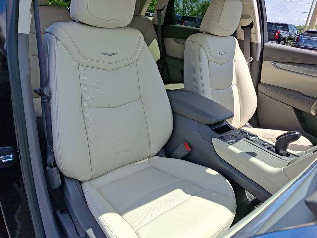 used 2021 Cadillac XT5 car, priced at $34,138