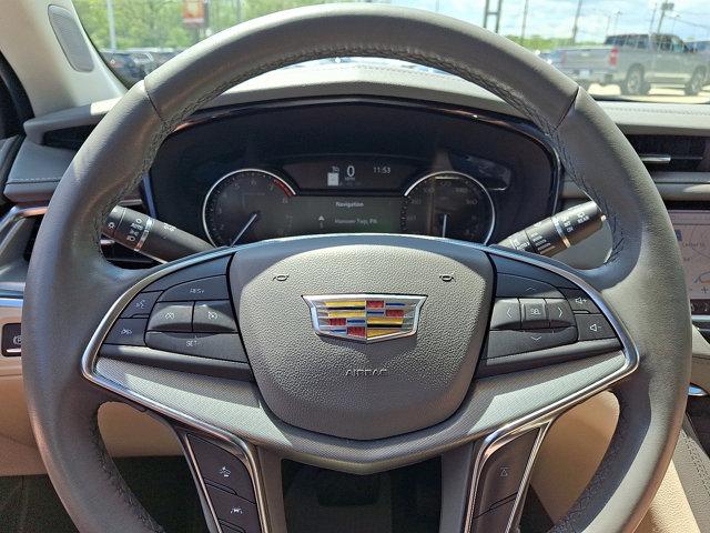 used 2021 Cadillac XT5 car, priced at $34,138