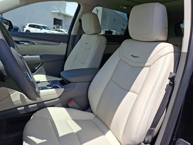 used 2021 Cadillac XT5 car, priced at $34,138