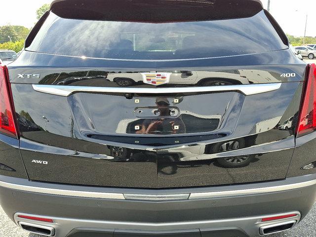 used 2023 Cadillac XT5 car, priced at $35,366