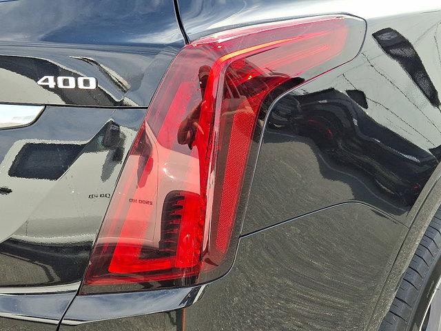 used 2023 Cadillac XT5 car, priced at $35,366