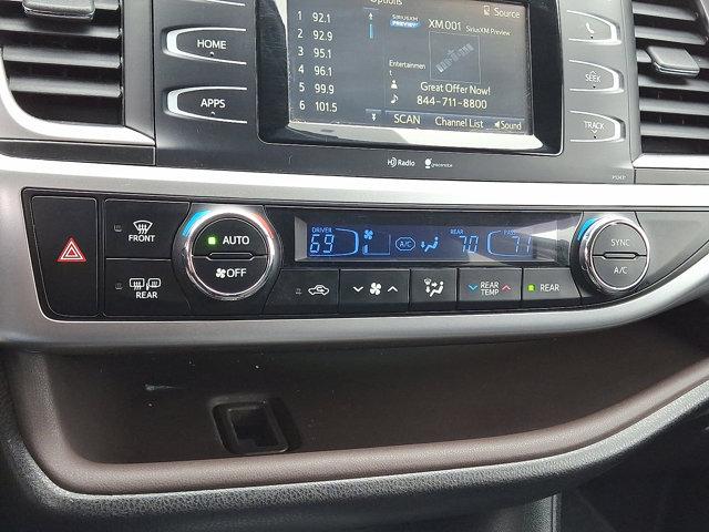 used 2015 Toyota Highlander car, priced at $15,236