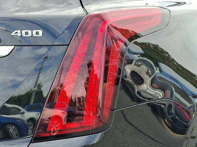 used 2023 Cadillac XT5 car, priced at $38,722