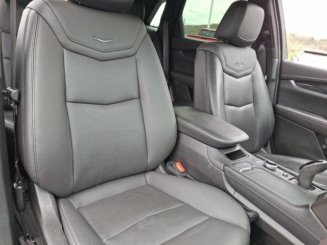 used 2022 Cadillac XT5 car, priced at $36,247