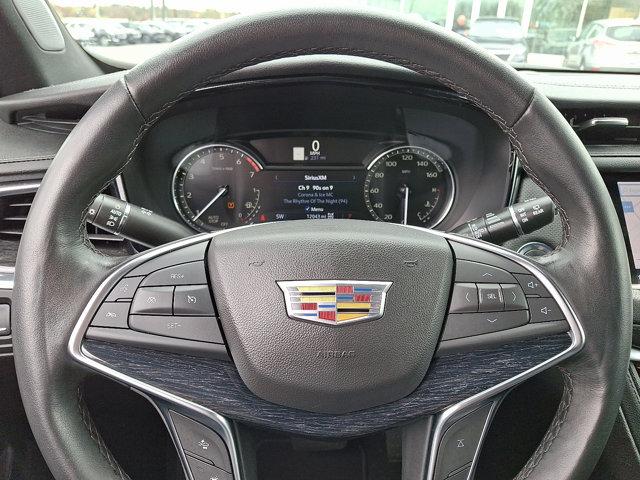 used 2022 Cadillac XT5 car, priced at $36,247