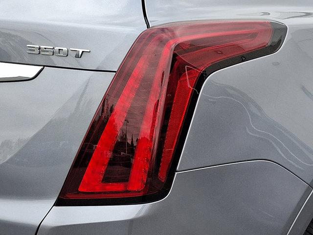 used 2022 Cadillac XT5 car, priced at $36,247