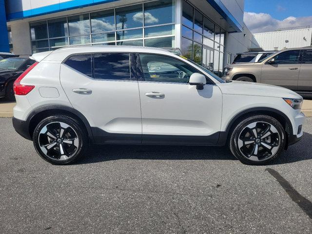 used 2019 Volvo XC40 car, priced at $24,006