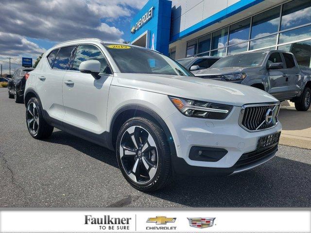 used 2019 Volvo XC40 car, priced at $24,006